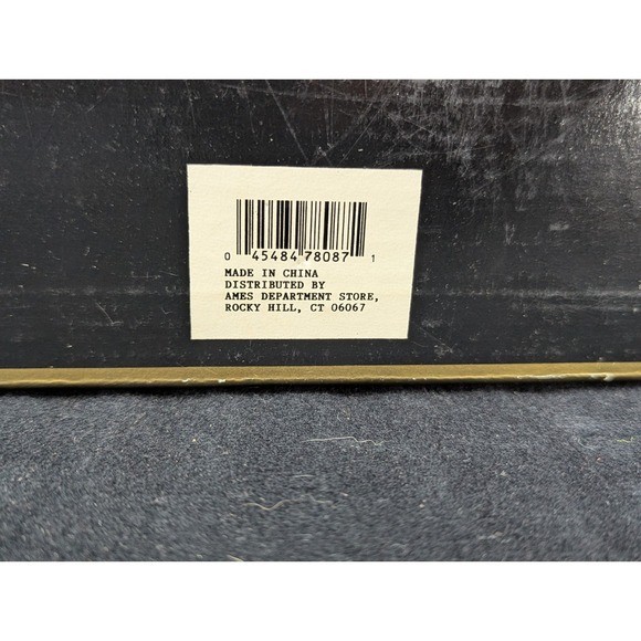 VTG Santa Collectables Santas of The World 6 pc. Hand Crafted Porcelain Set AMES - Picture 14 of 14